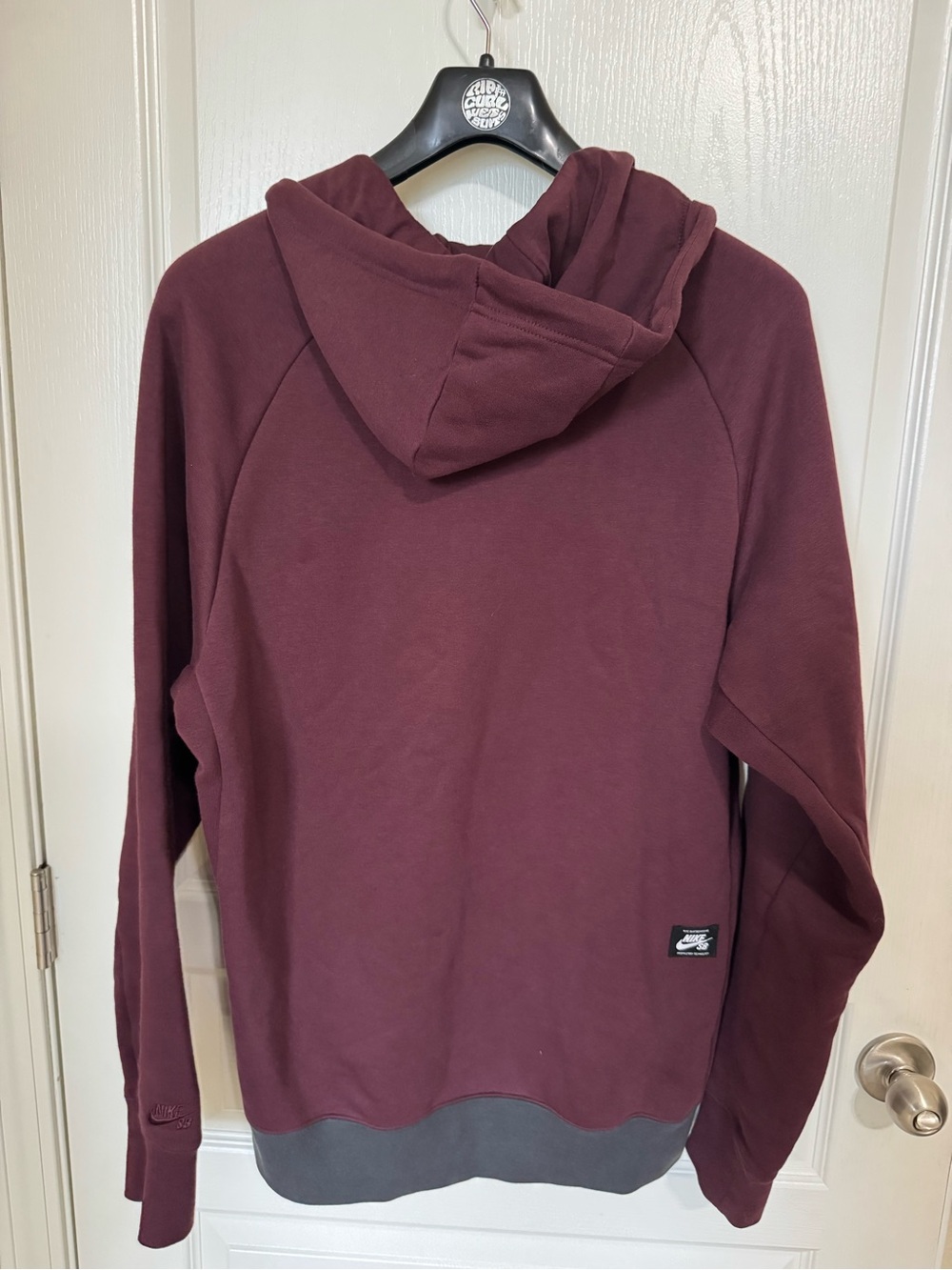 Nike SB Men’s Maroon and Gray Quarter Zip Hoodie Size Large - Picture 2 of 2